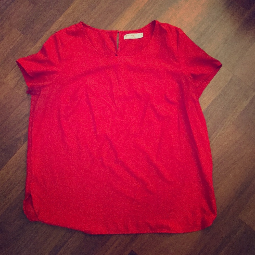 Red blouse. Polyester. XL.